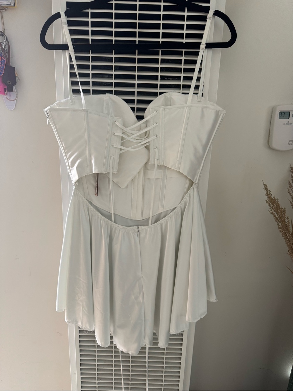SKIMS - NWT White Corset Skater Dress - Brand - Picture 4 of 8